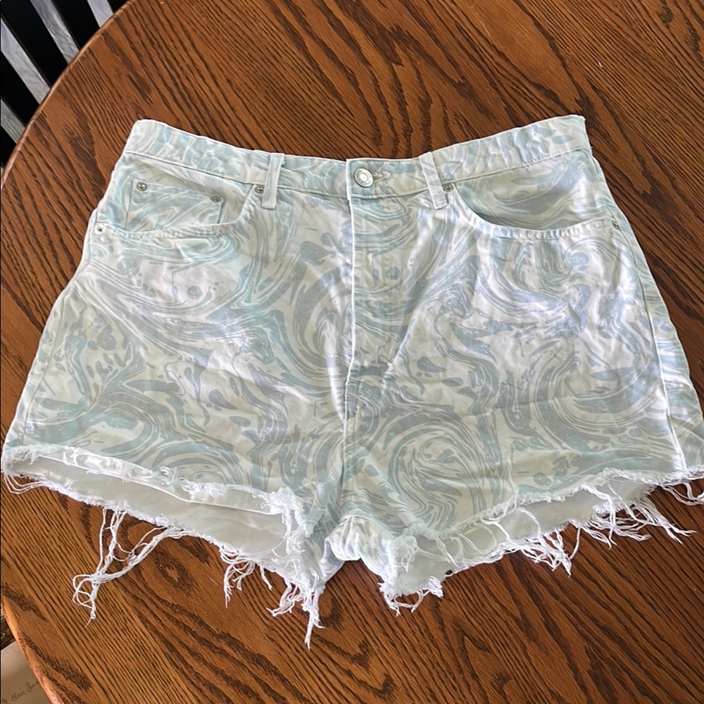 Zara White and Blue Distressed Jean Shorts Women’s Sz 14 Button Fly